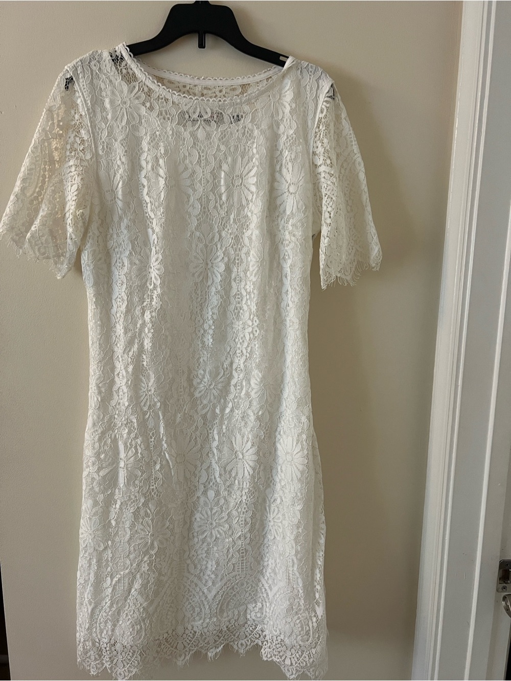 Isaac Mizrahi White Lace Dress
